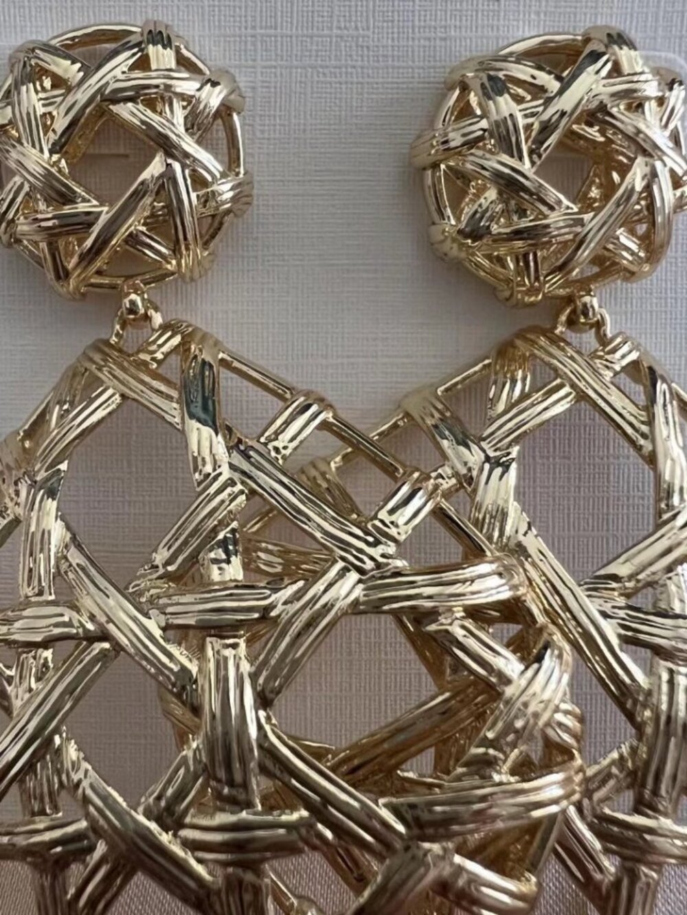 Kendra Scott Stud Earrings - Picture 4 of 6